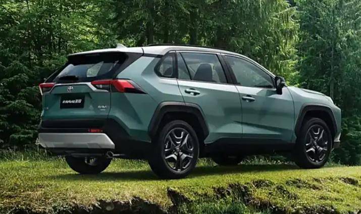 全新一代RAV4终于亮相！网友：还是丰田懂国人