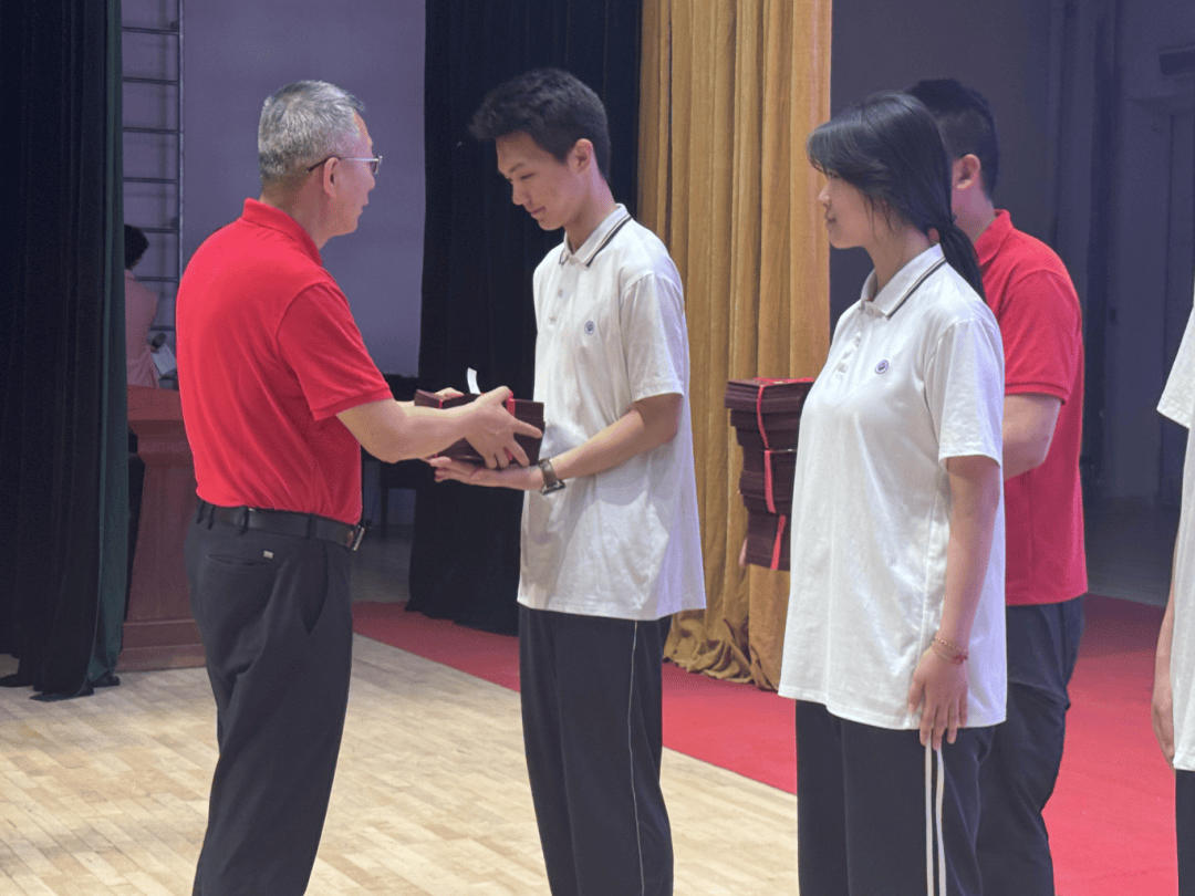 太原市成成中学校2025届高三毕业典礼全纪实