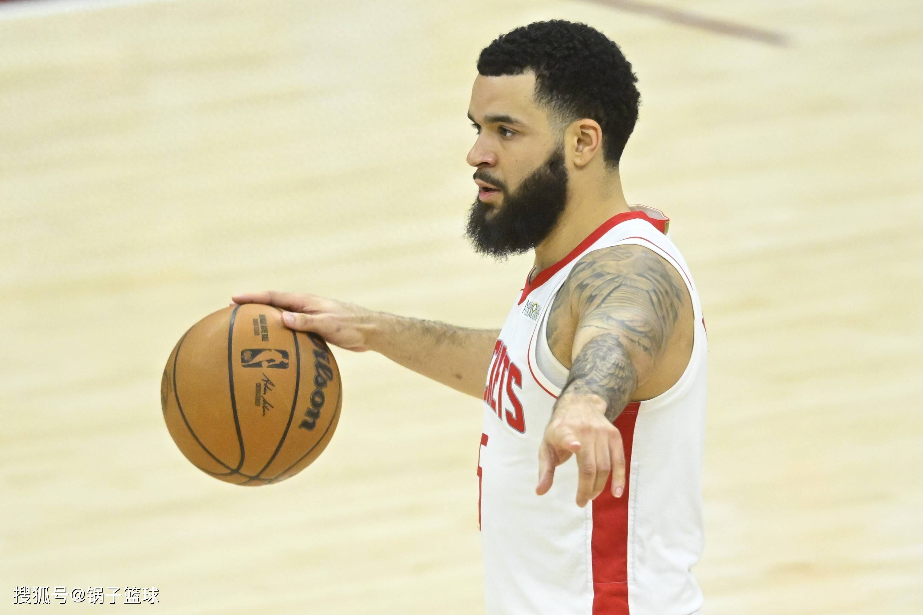 2年5000万，范乔丹大降薪！交易KD后火箭队一签一裁升级11人豪阵_搜狐网