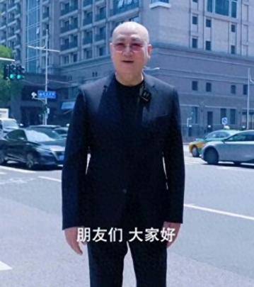 72岁“唐僧”开始卖房！介绍北京高端楼盘