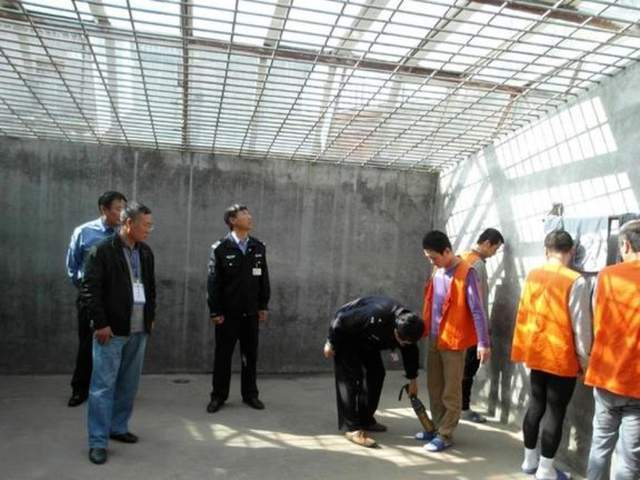 11张看守所图片曝光,揭示真实监狱生活