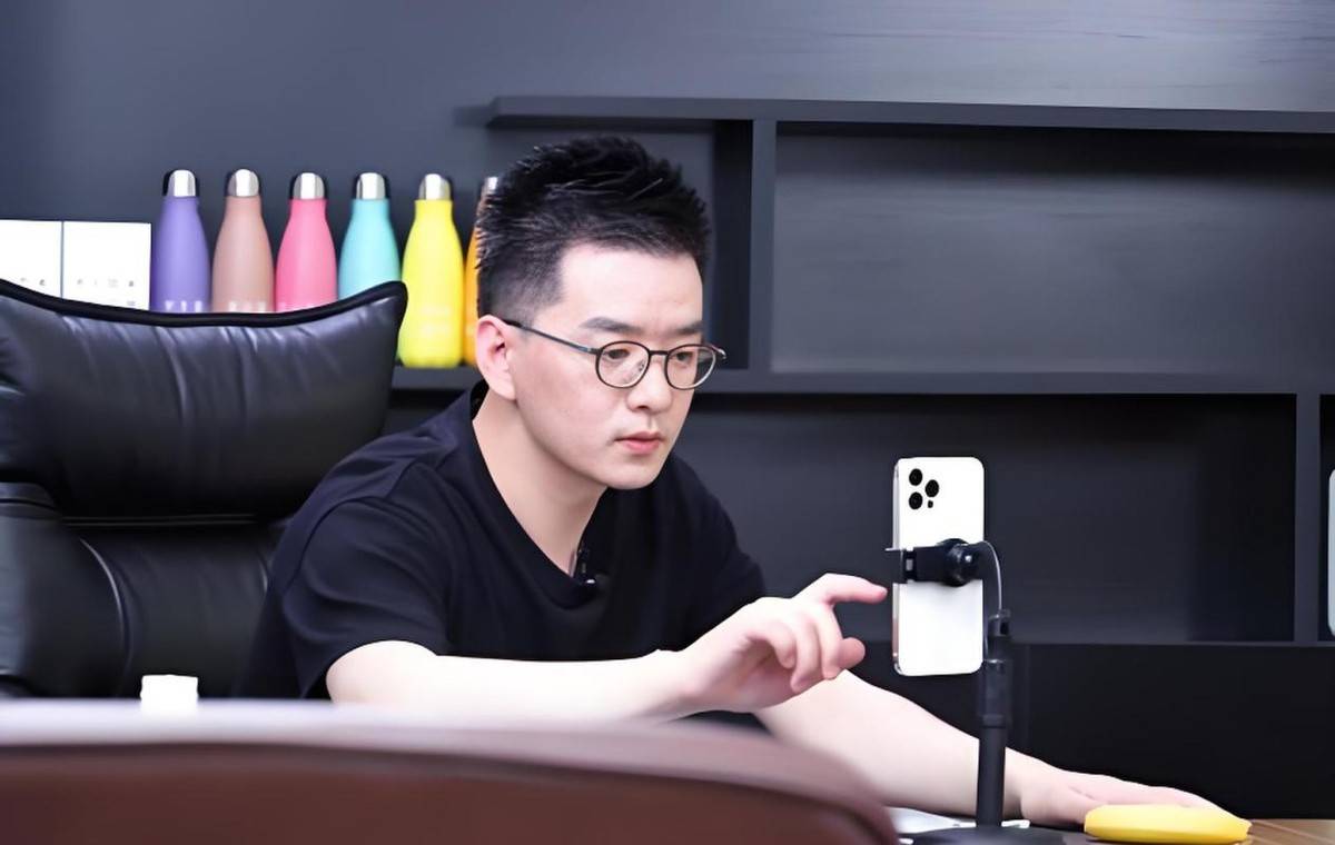 串口供抢公章删数据 Access高管吴伟强刑拘后又爆大瓜