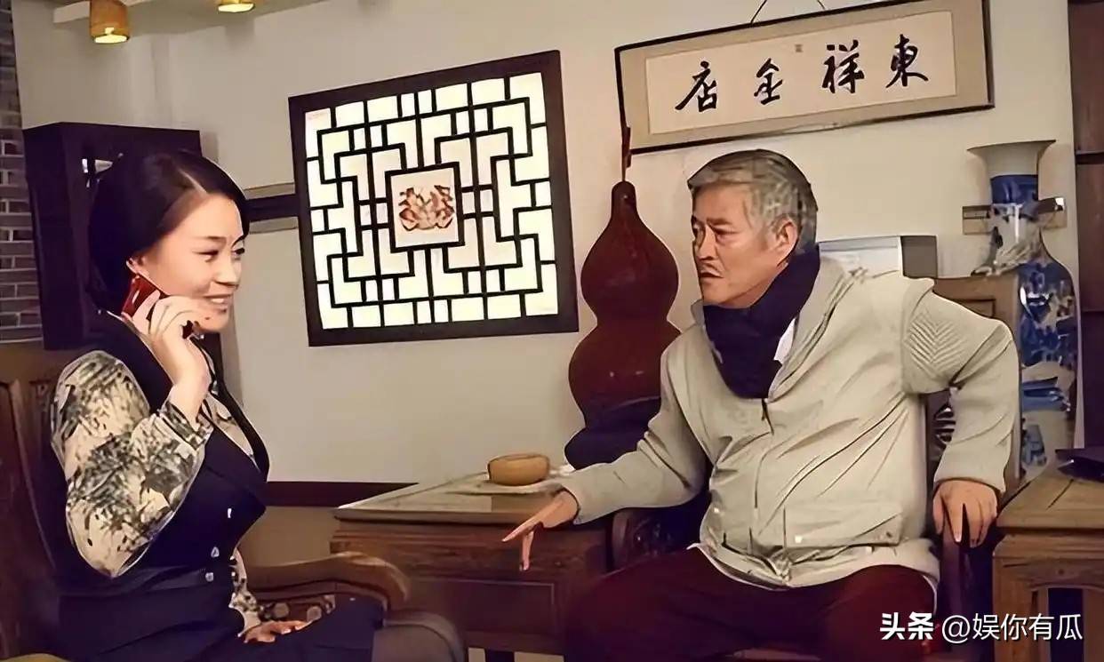 如今看来,赵本山的御用老伴关婷娜20年不嫁,确实洒脱自在!