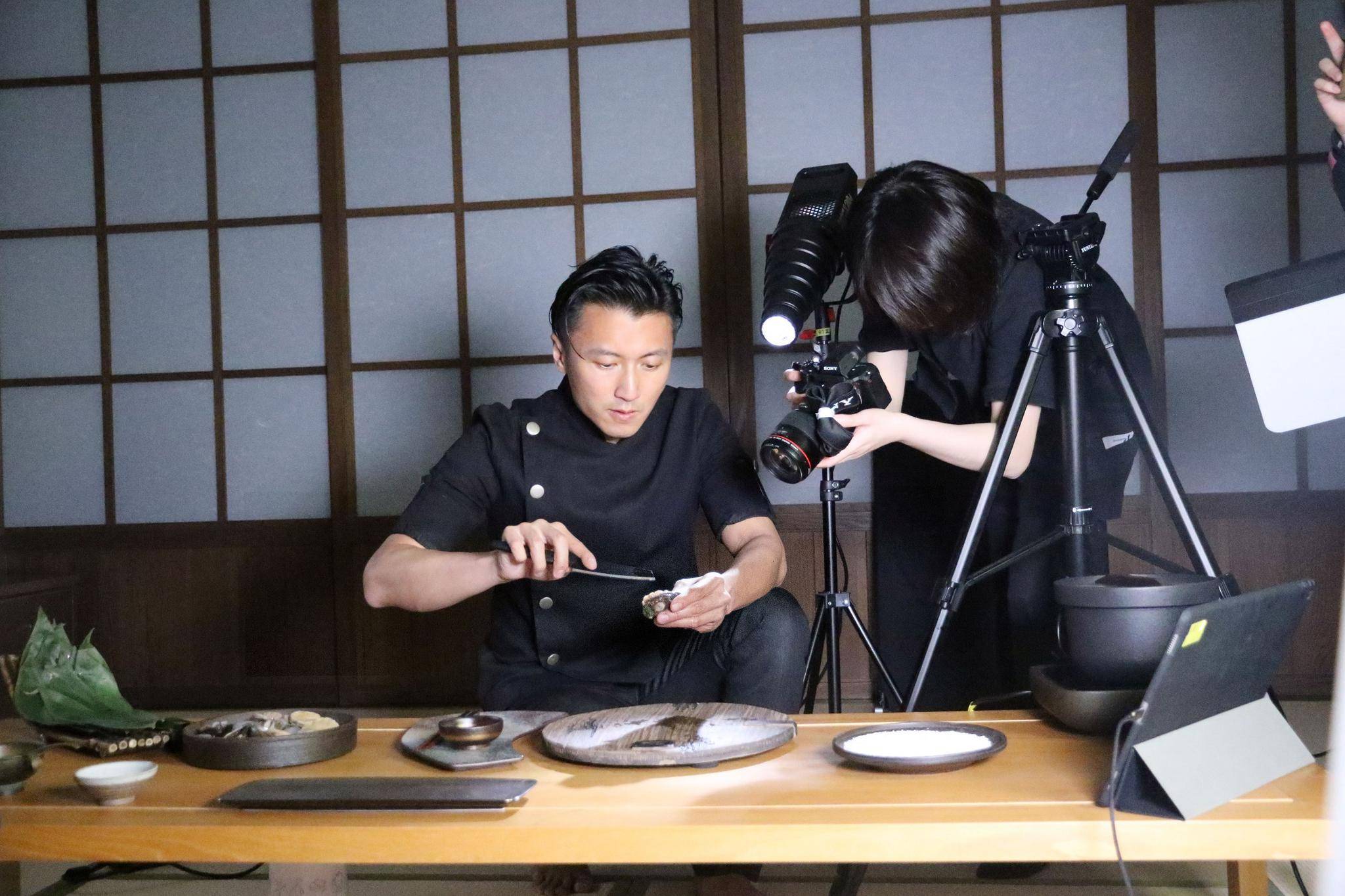 这次英皇艺人里能救场的,仅有陈伟霆