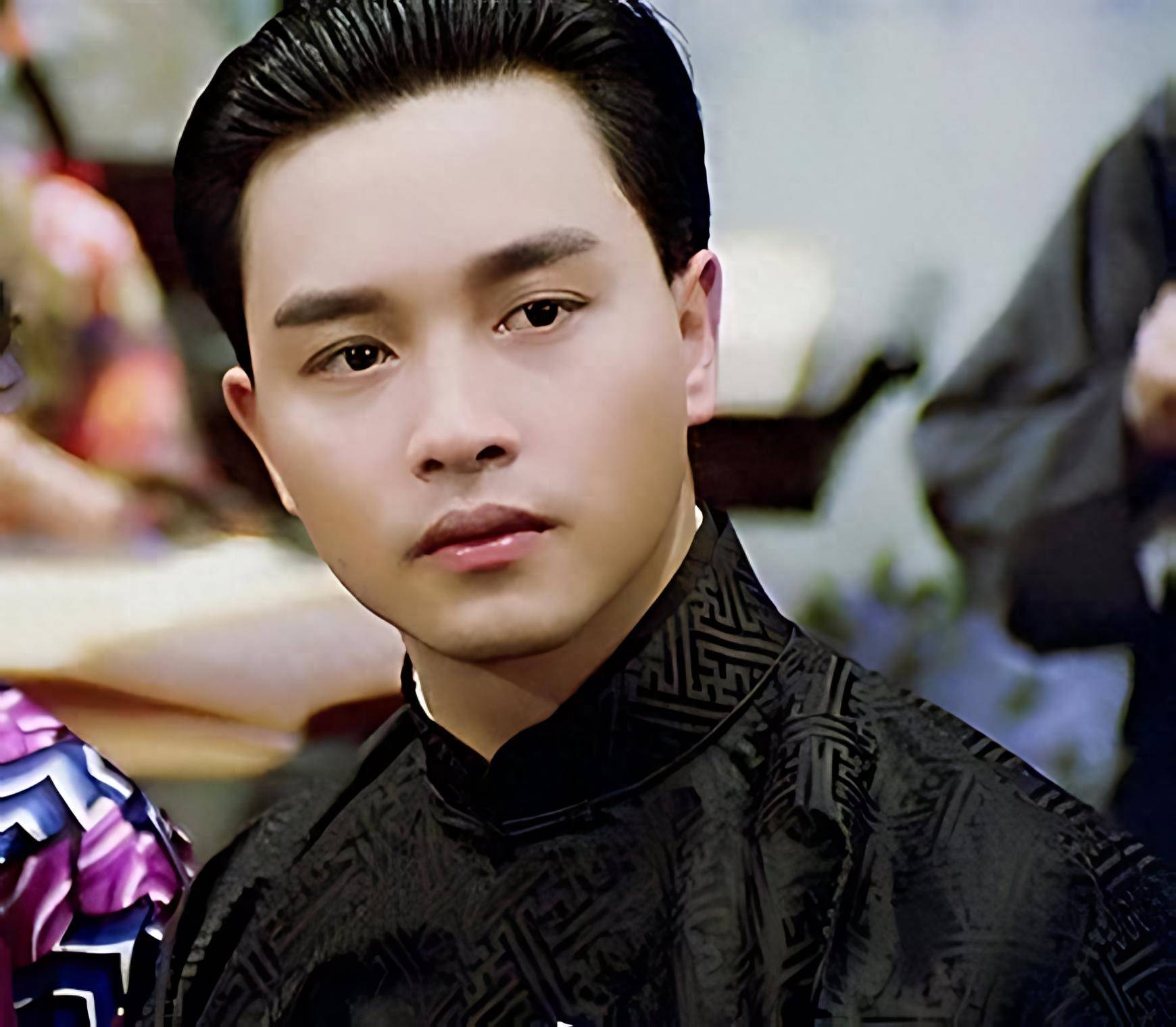 王晶首谈张国荣,凭《金枝欲孽》爆红,富豪大佬出事成离世导火索