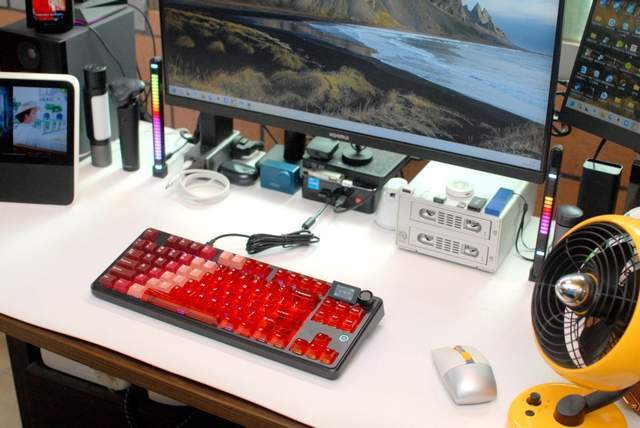 黑爵MK87三模无线机械键盘深度评测:续航怪兽与客制化艺术的碰撞