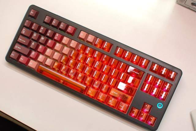 黑爵MK87三模无线机械键盘深度评测:续航怪兽与客制化艺术的碰撞