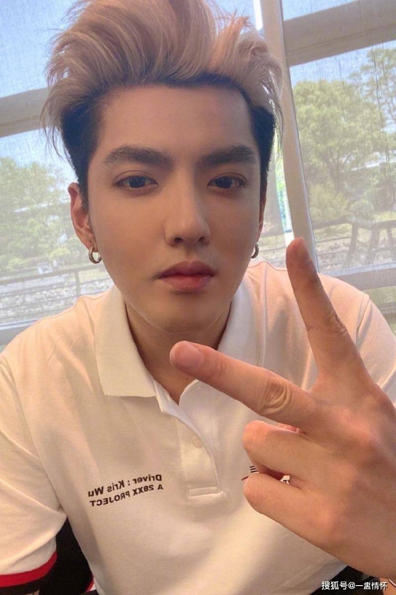 18岁屠龙都美竹上综艺嫂嫂请讲爆料回应如何终结顶流吴亦凡