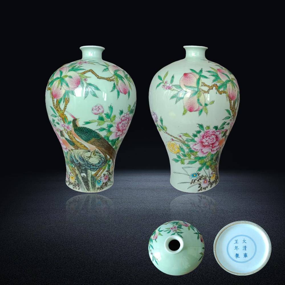 王先生私人珍藏】清雍正款豆青釉粉彩花鸟纹梅瓶：古韵凝萃，瓷艺