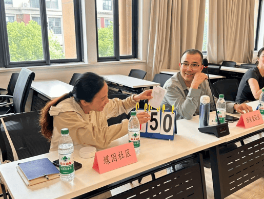 以赛促学优服务 蒋村街道举办养老服务知识比武活动(图3) 以赛促学优服务 蒋村街道举办养老服务知识比武活动(图3)