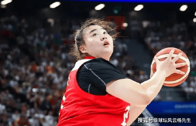 中国女篮在2025年莱茵-鲁尔大运会成功卫冕，81-69战胜美国队