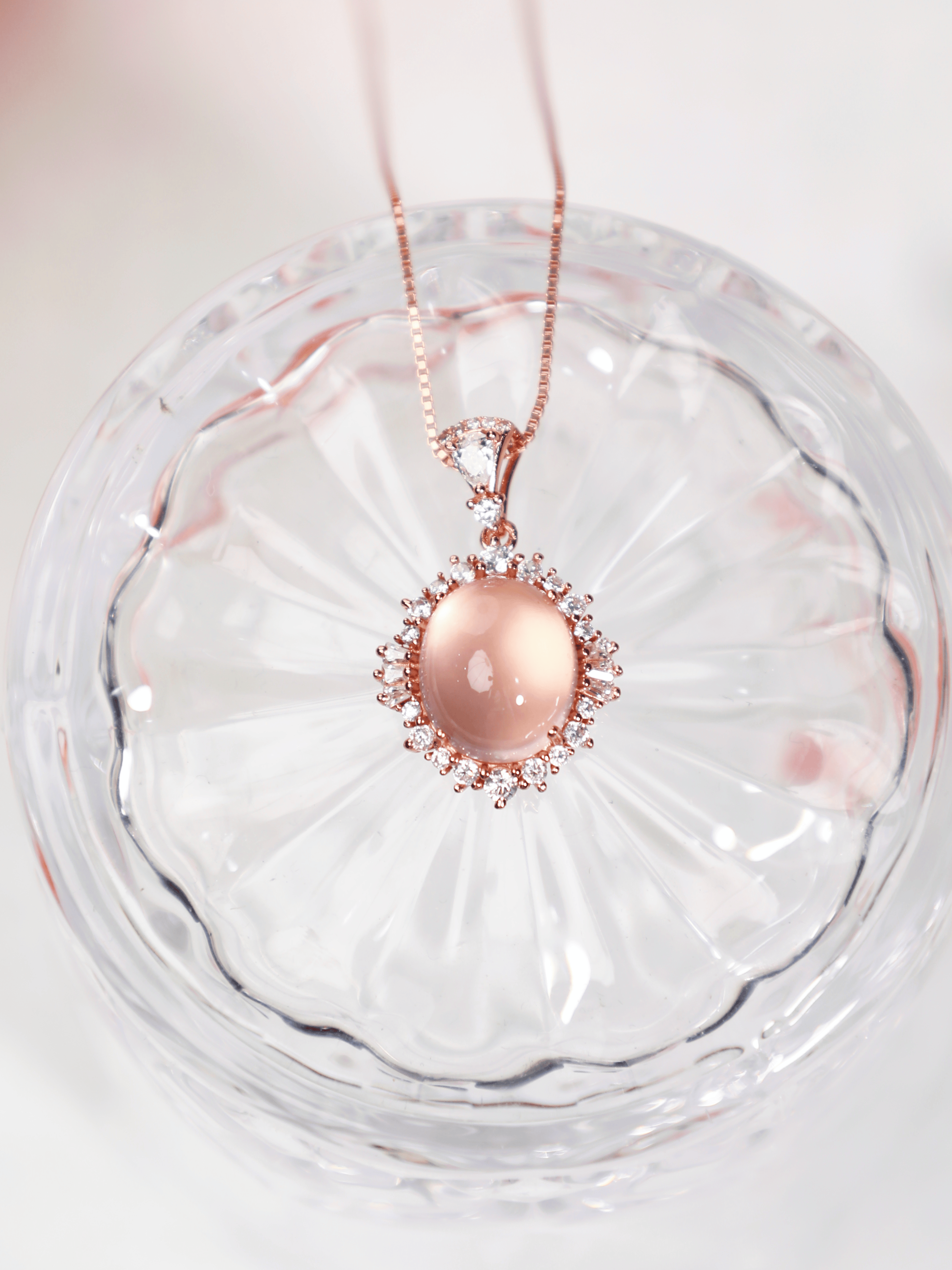 易氏珠宝爱情灵石:粉水晶,解锁招桃花磁场,让心动自然发生