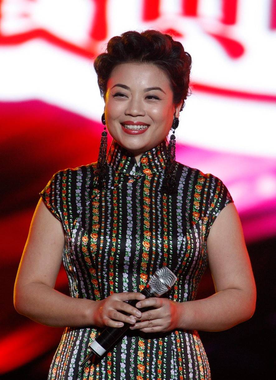 风水轮流转!谁也没想到未婚未育的张也,在57岁却活成了人生赢家