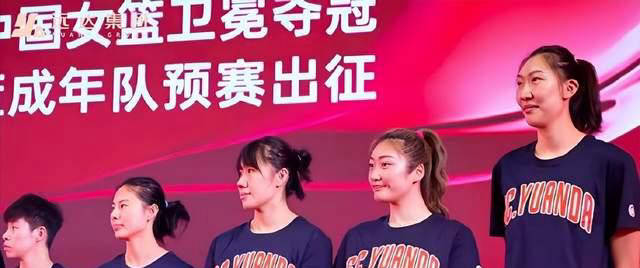 四川全运女篮豪华阵容亮相，李梦状态成谜，宫鲁鸣或现场选拔新星