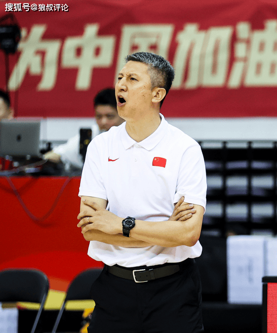 郭士强谈男篮亚洲杯：不管遇到多大的困难，中国男篮要打个翻身仗
