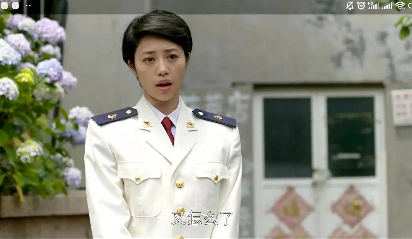 原创江亚菲究竟多招恨娱乐圈震撼34岁嫁北影院长