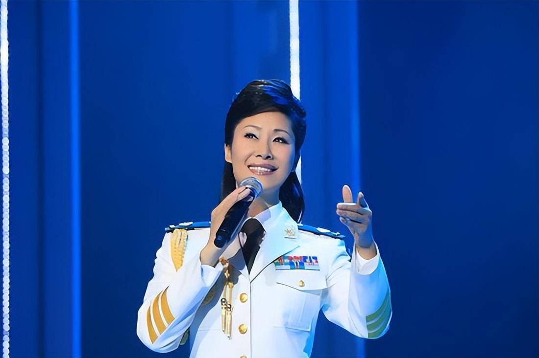 歌手于文华:再婚嫁未婚小伙,23年并未生子,现在的她幸福吗?