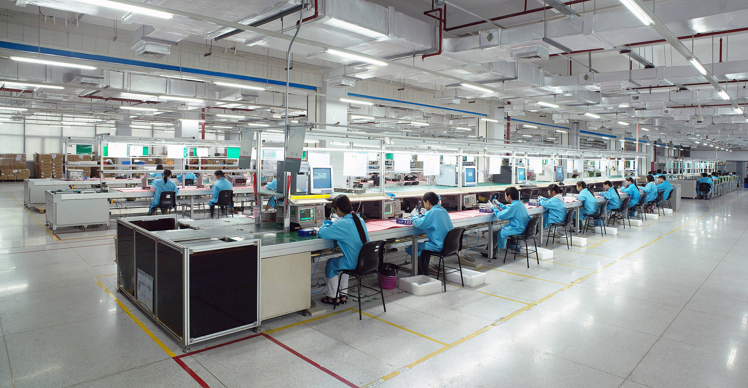 苹果iphone 17系列发布倒计时:谁是生态链中最亮的"果链明珠"?