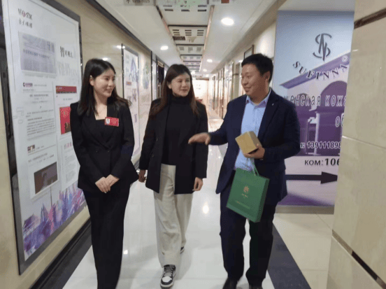 e1b38ab4f10649ed88d1d9b8753f84f9