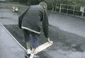 搞笑GIF：这姐路人视角长这样啊，真的惊艳了路人!