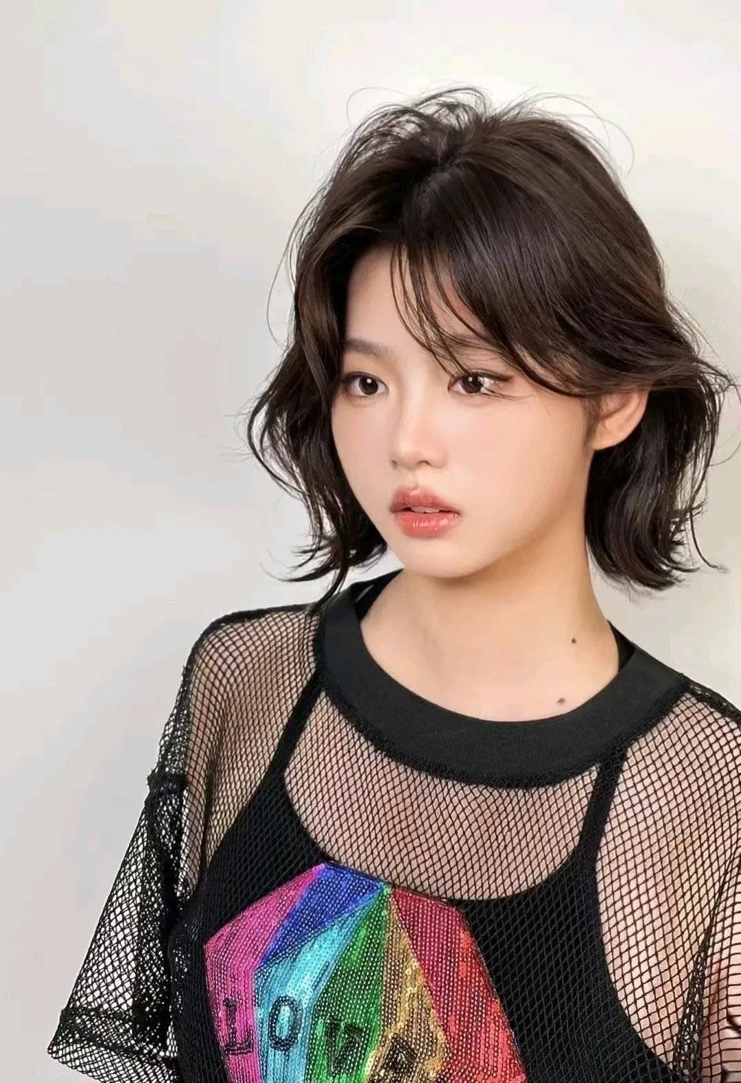 这些短发一剪直接美成时尚模板