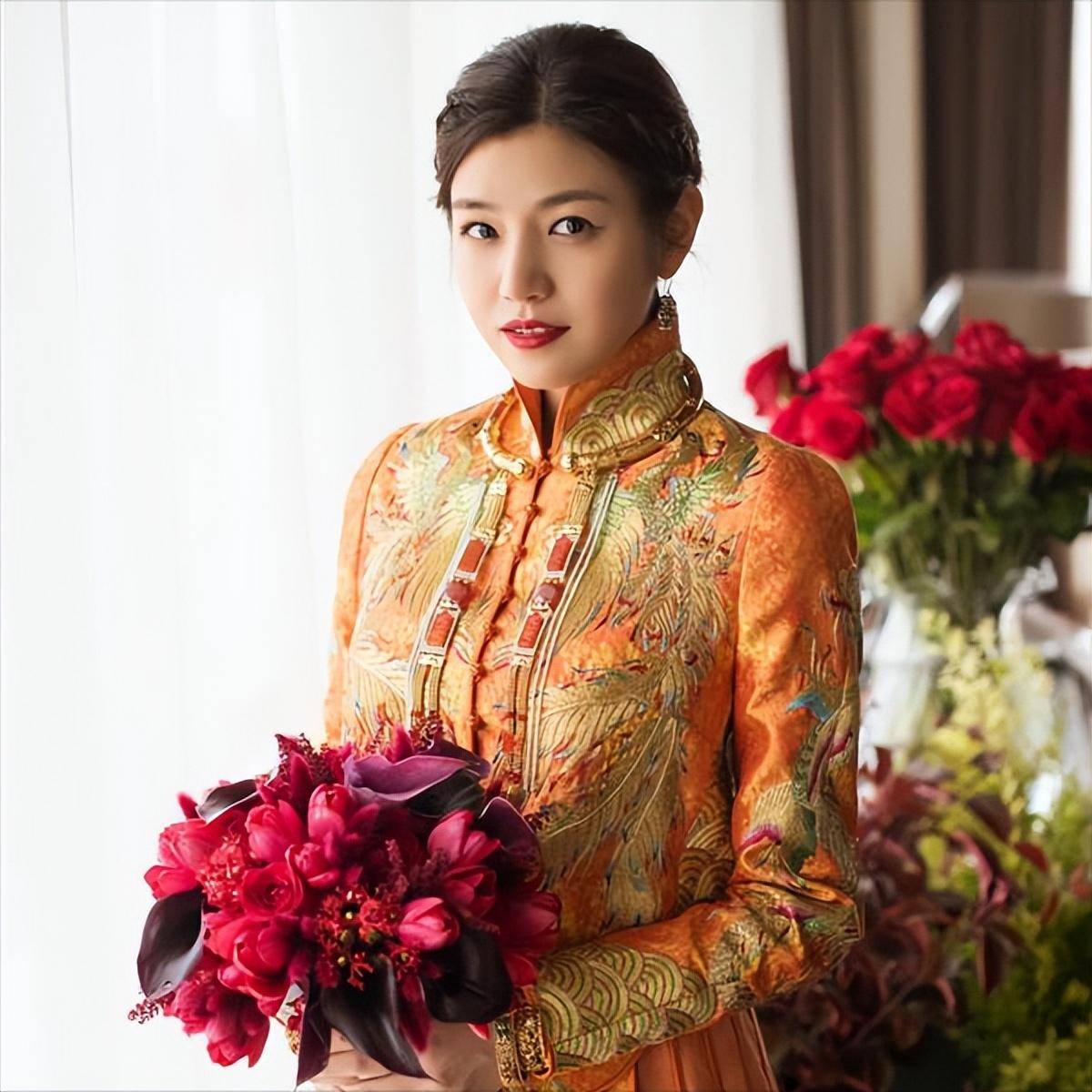 清纯女神陈妍希:以为是白纸,其实是报纸,她的情史比你想的更乱