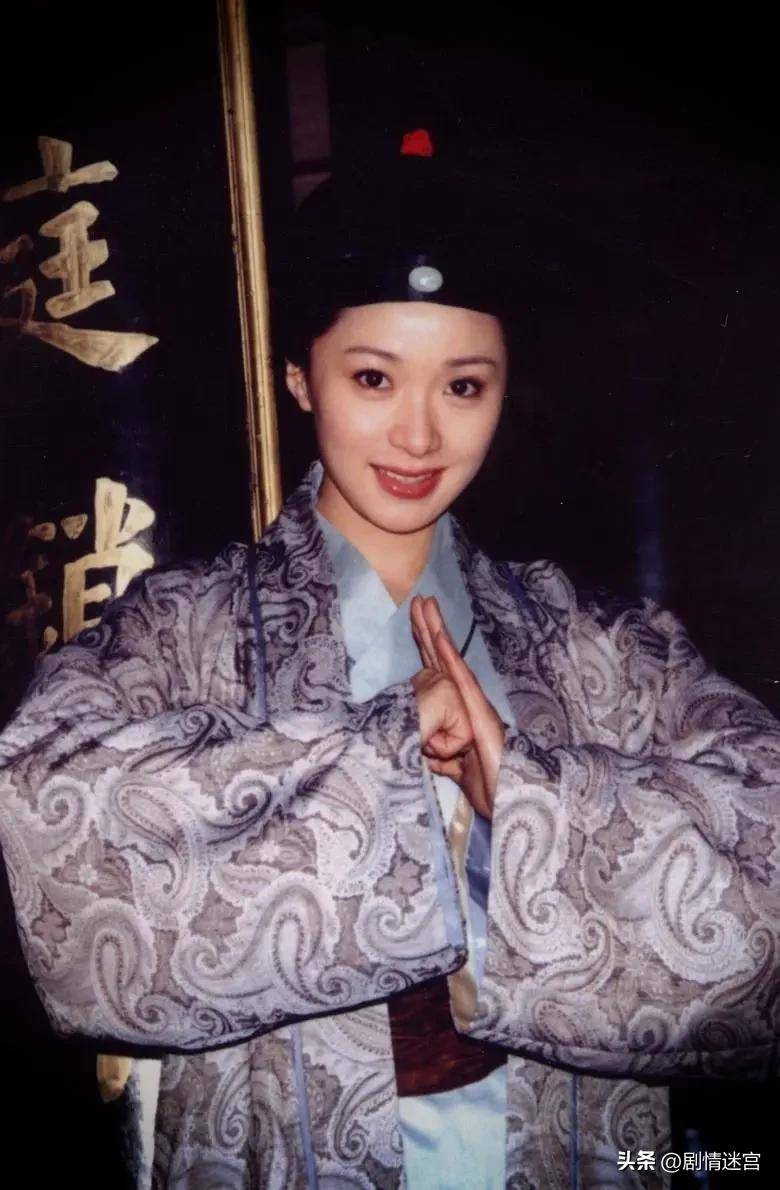 古装剧魂断秦淮:陈道明,马千珊,黄海冰,郭冬临,李鸣主演