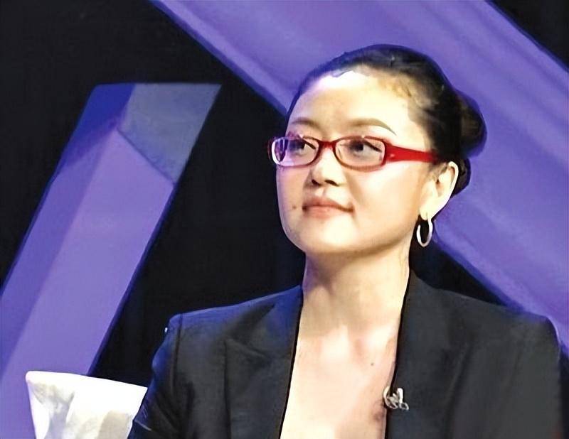 王刚的女儿王婷婷:父母离异她有泪有痛,不让儿女做单亲的孩子