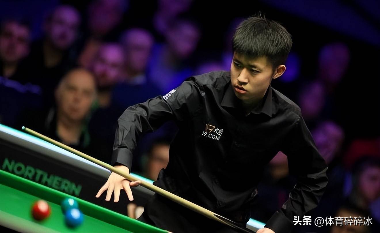 斯诺克最新战报:4-0轻松拿捏!丁俊晖8战全胜,率小组晋级8强!