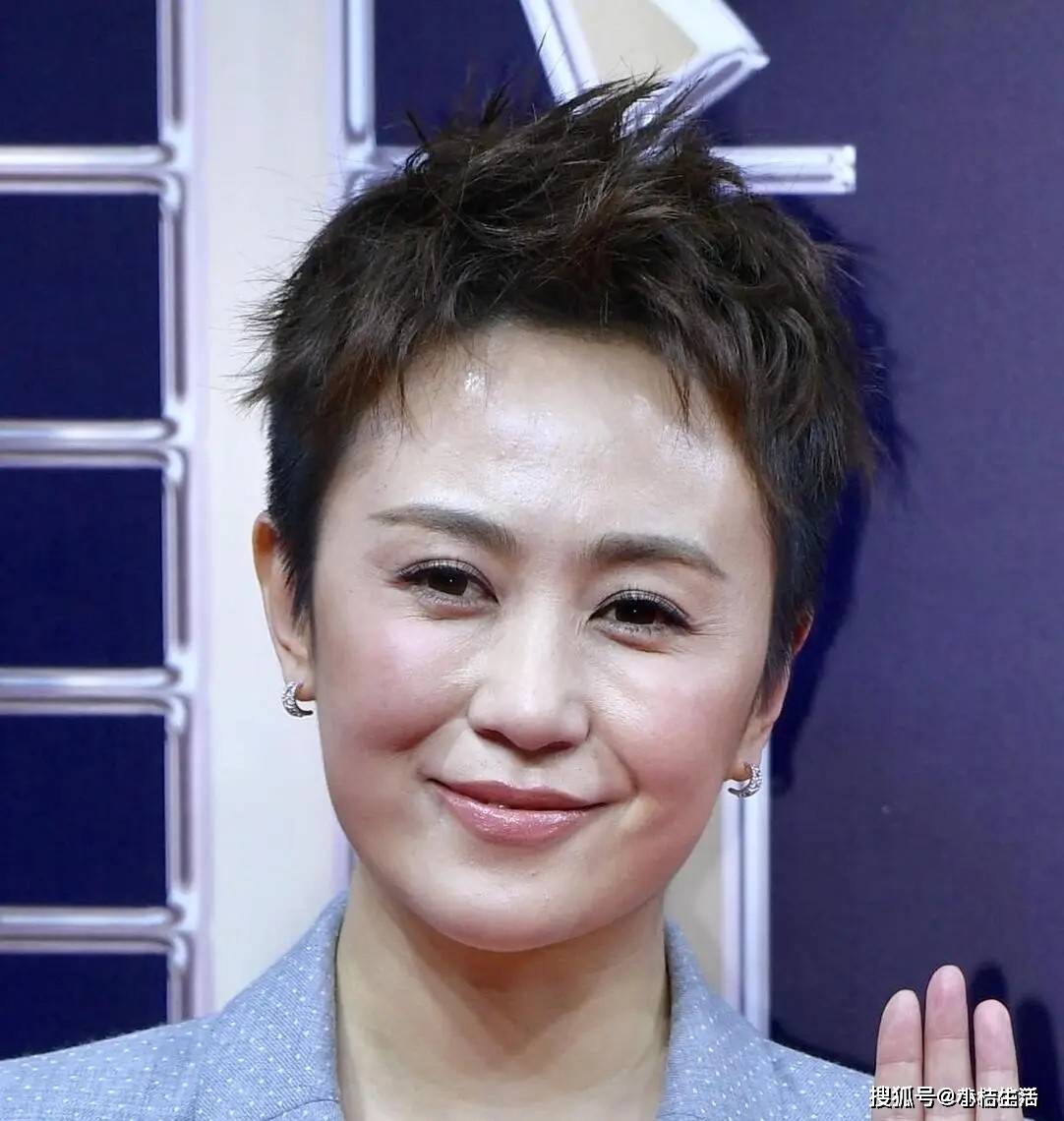 马丽38岁时为小11岁男友生子,如今似在为当初"看走眼"买单