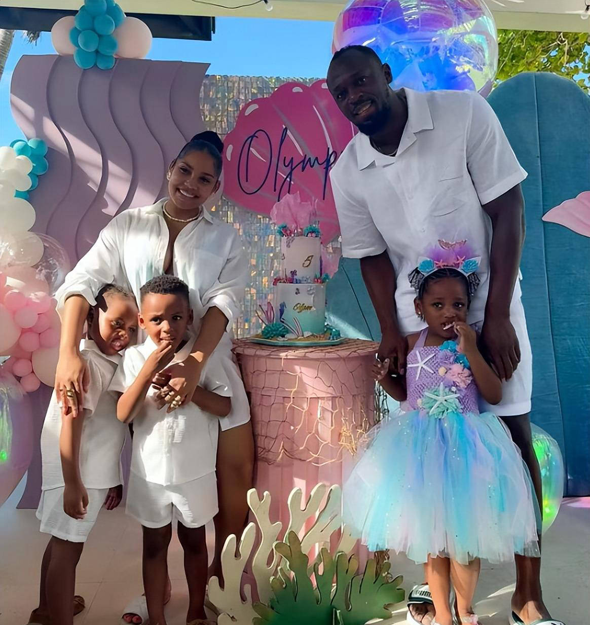 博尔特39岁生日庆祝,全家幸福和谐,年收入仍千万不愁