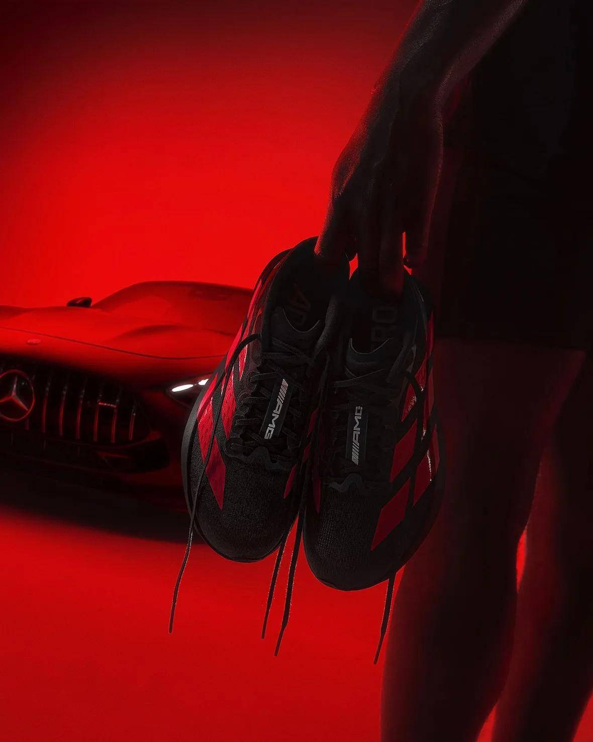 阿迪达斯x梅赛德斯 amg adizero推出六款高性能跑鞋联名系列