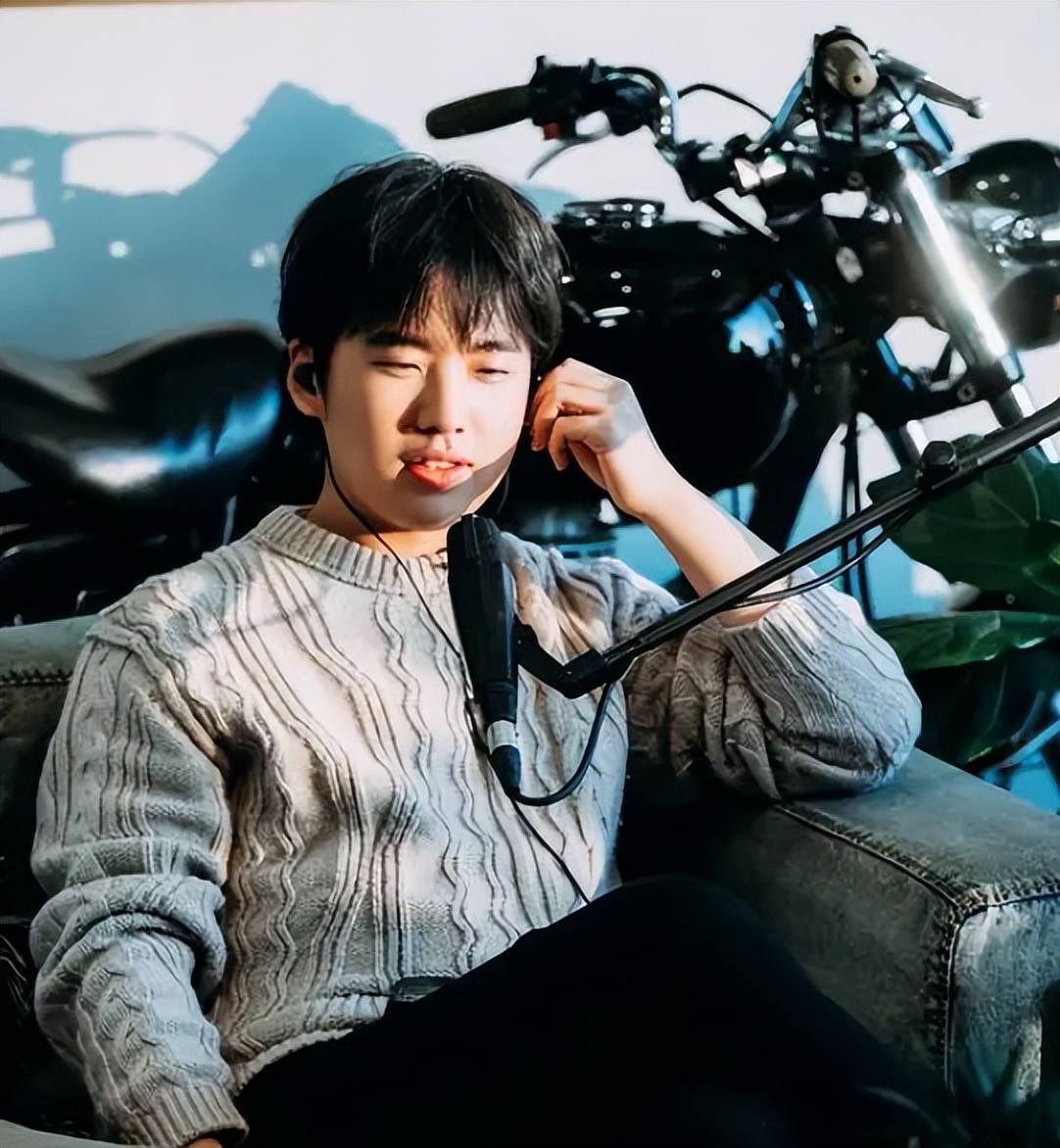 郭麒麟为什么不说相声了,而去拍戏了?看了网友们的评论,我懂了