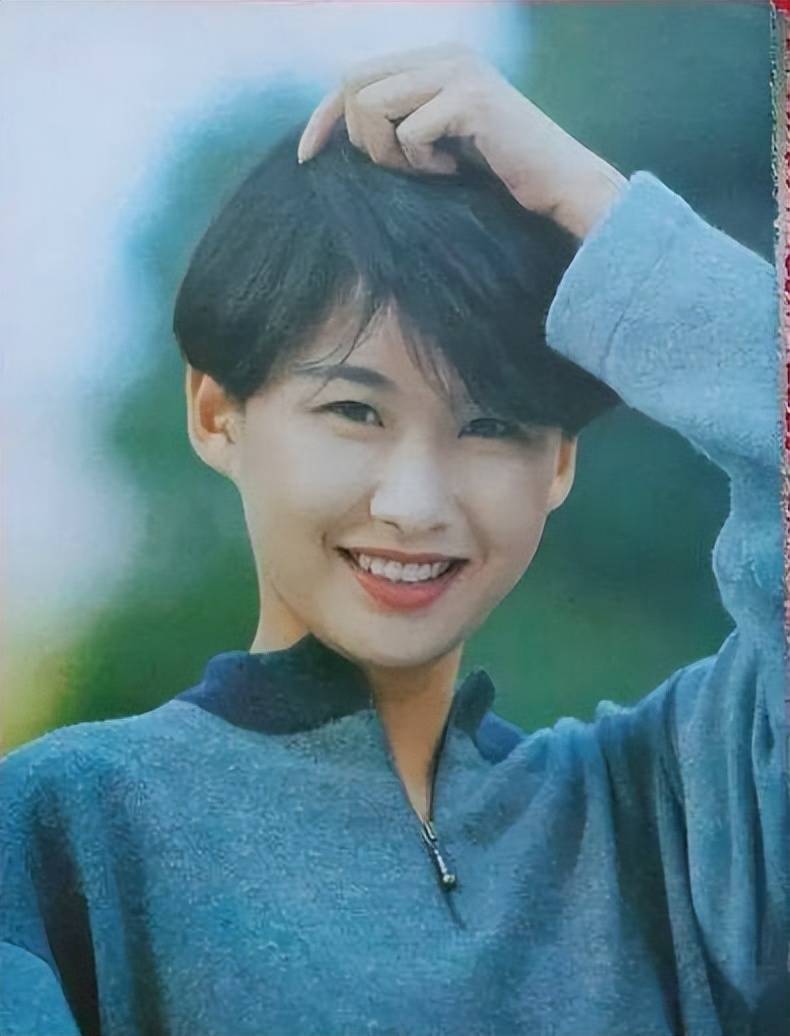 歌手汤宝如:与男友交往多年,孩子都长大了还没结婚,她甘心?