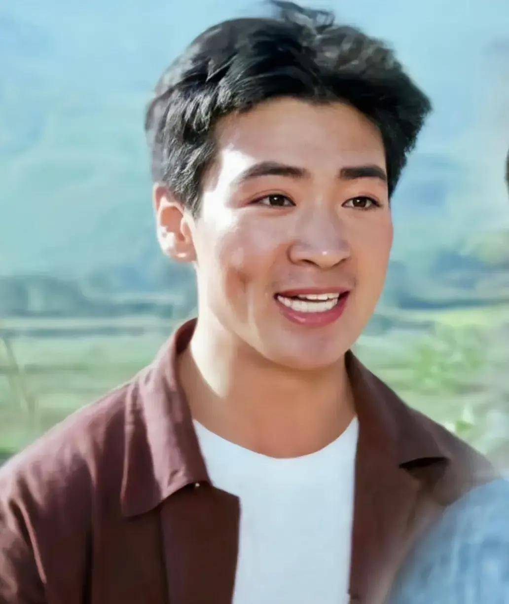演员寇振海:我一生做过正确的决定,就是三婚娶了小22岁的老婆