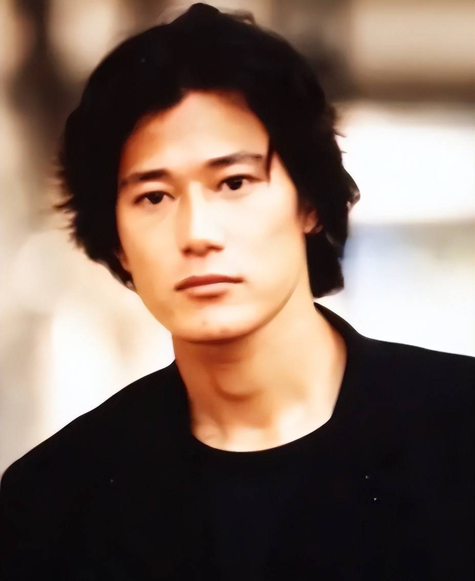 矢野浩二:从贫民窟到中国红星,他"背叛"了吗?