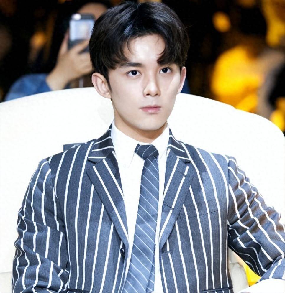 "情商代表"吴磊:戏里戏外狂撩赵露思,赵丽颖最该感谢他!