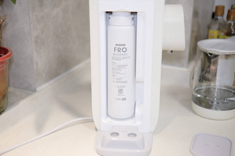 宜米RO熟水即热净饮机：小户型全能水吧来了，3秒即热解锁精致生活