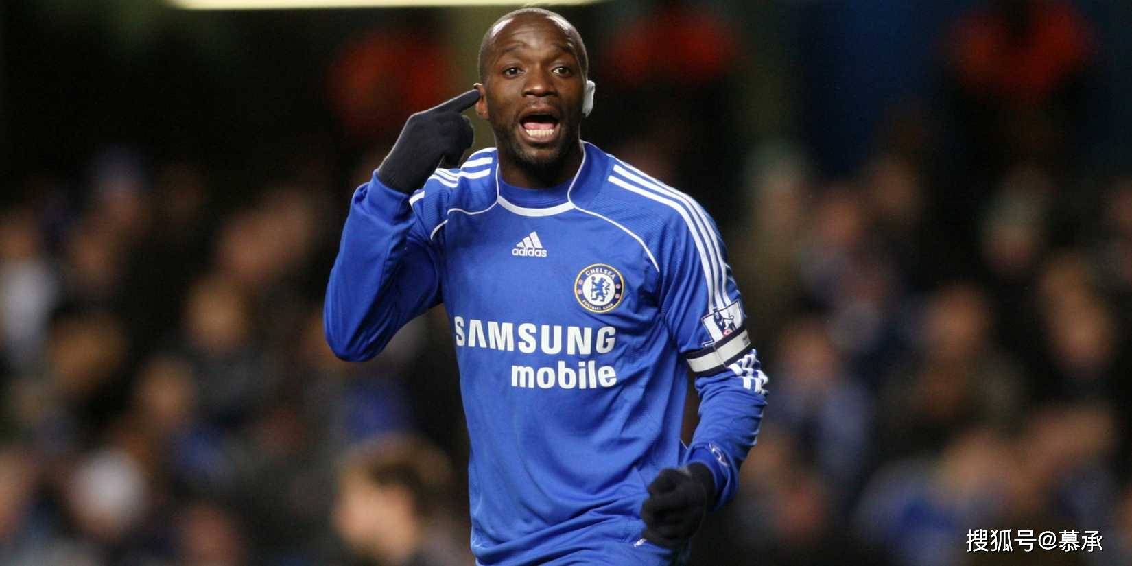 15 座冠军足球史上唯一 "位置因他得名" 的球员