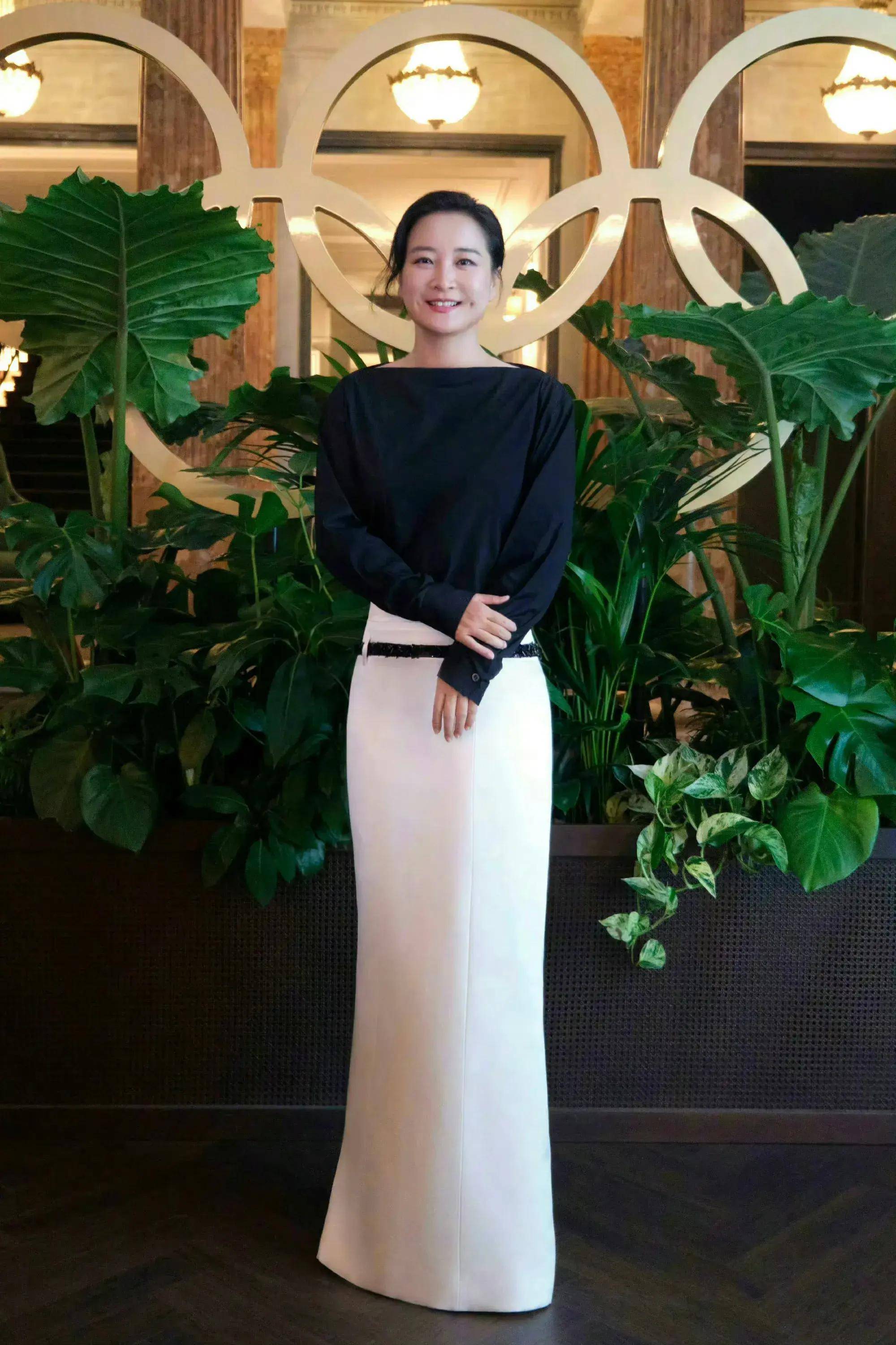 现在的贾玲,已经不敢认了,变化是真的太大了!