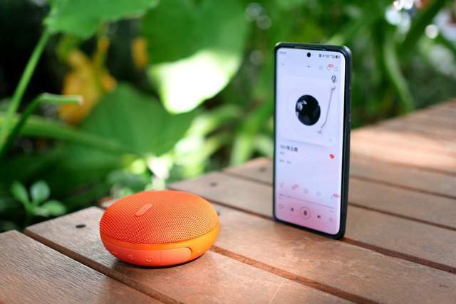 国庆假期,REDMI 户外蓝牙音箱 2 带你嗨翻户外!