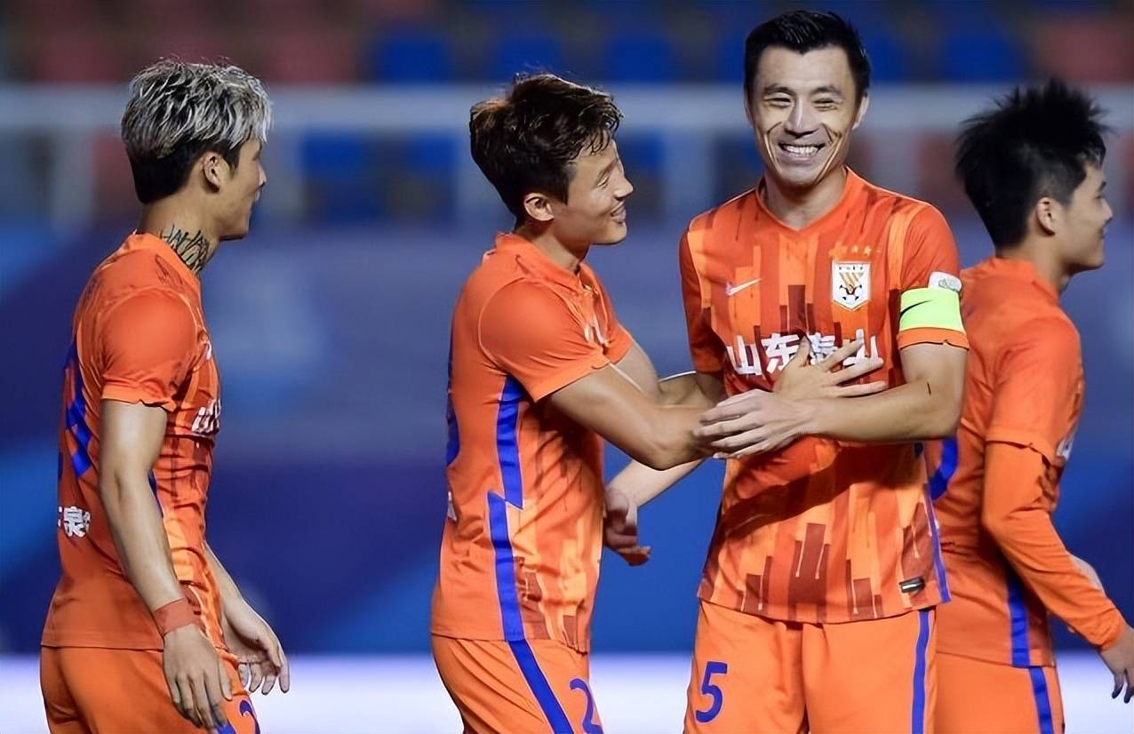 鲁媒：对于瓦科而言，泰山队开出的条件仍然具备极高的吸引力_瓦科泰山队续约谈判_瓦科留队意愿分析