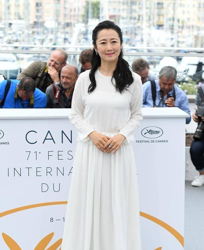 国际巨星赵涛:为维持身材丁克,十多年不吃晚饭,42岁却老态尽显