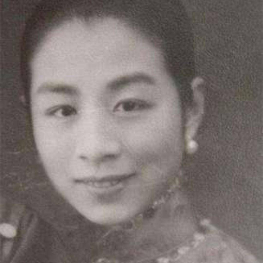 他57岁那年出轨养女,发妻绝望提离婚,他冷笑:你拿什么养活自己