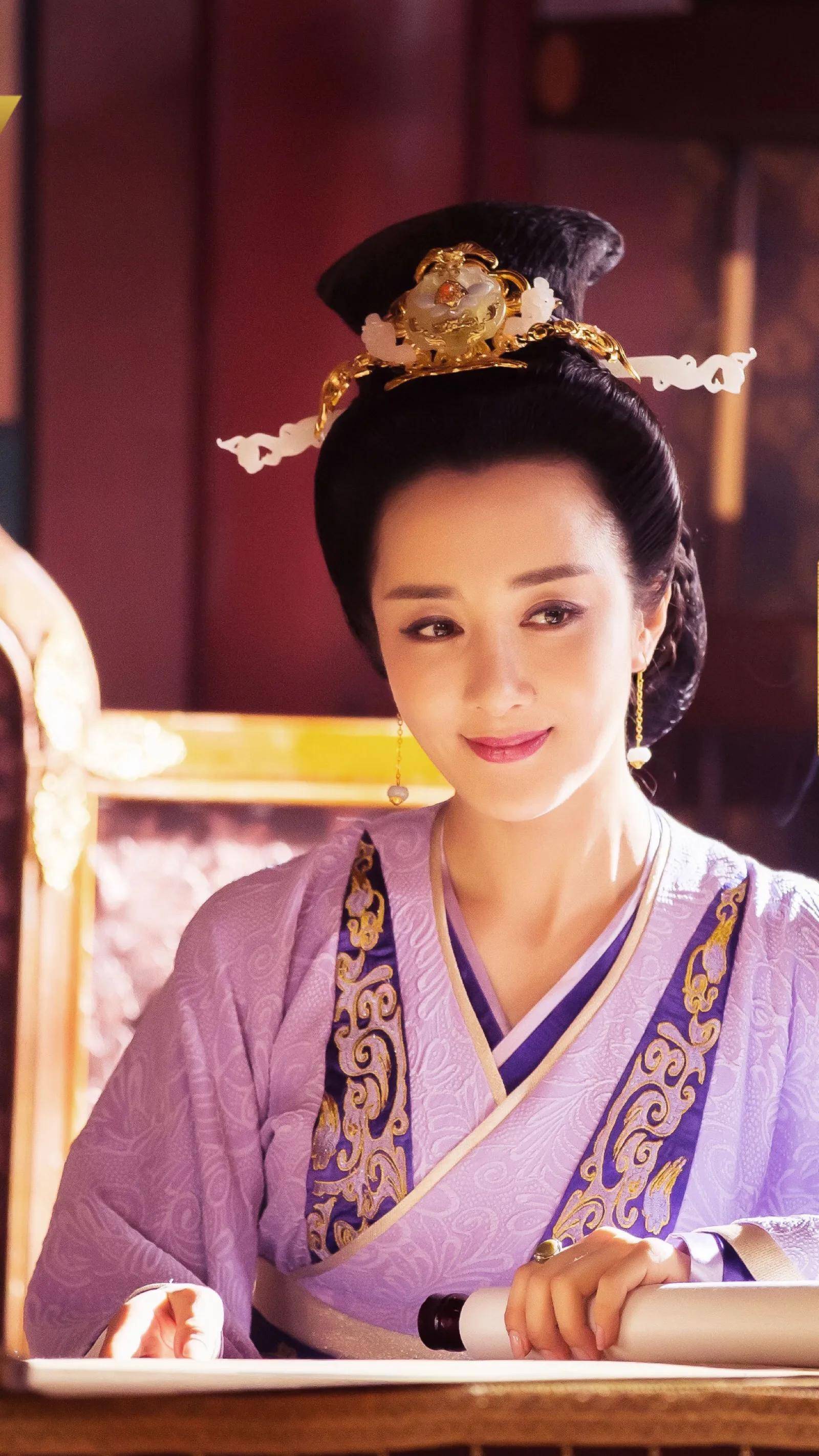 从被狗咬毁容,到坏女人专业户,李依晓凭演技成功逆袭