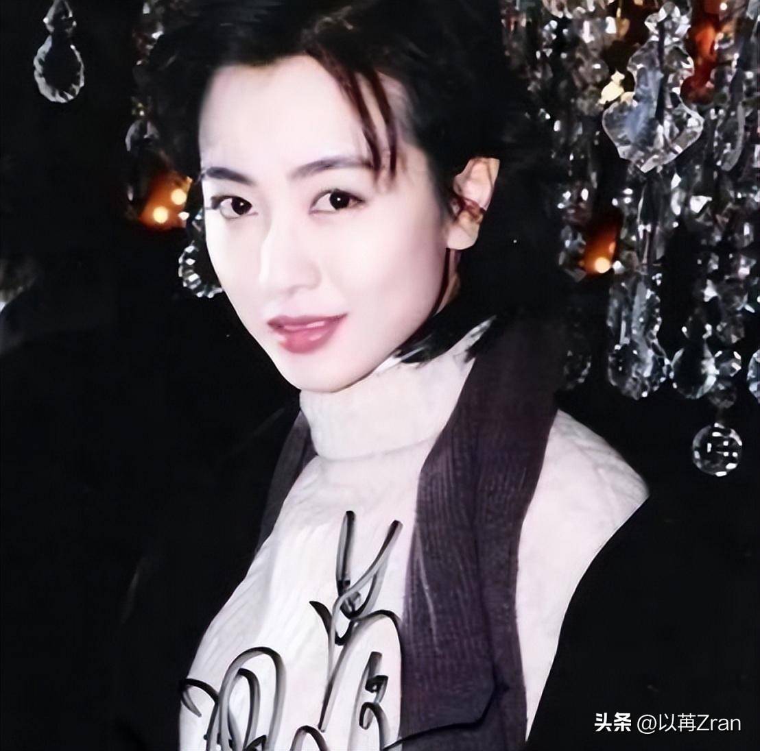 袁洁莹_感情_短发