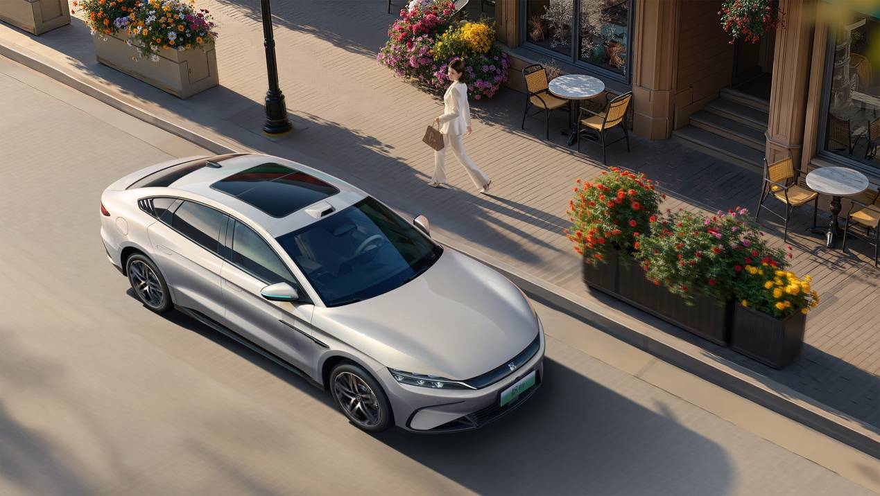 中国品牌高端化标杆,比亚迪汉长续航版补贴后15.98万元起