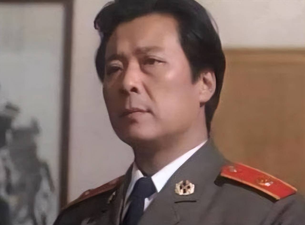 "外行"孙彦军,因演刘备火遍全国,68岁的他现状如何?