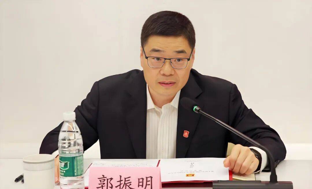 篮协两笔重磅处罚引热议！杨鸣两大爱将禁赛3年，杜锋爱将禁赛3月