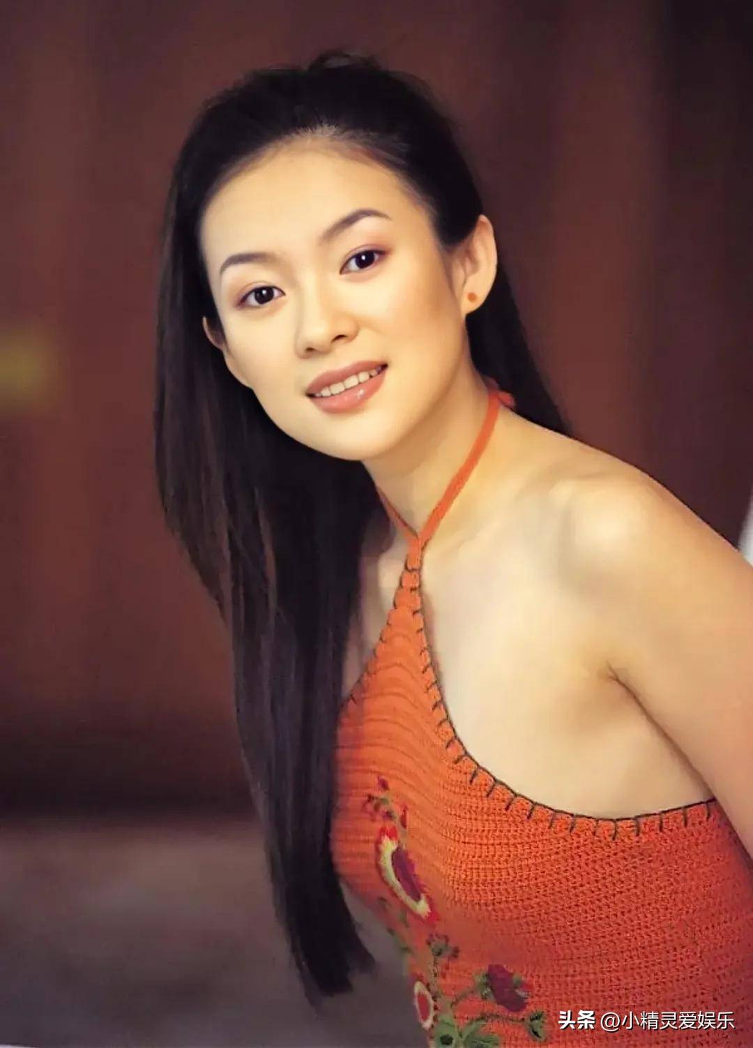 17岁时的章子怡撩人心弦吗?大学旧照曝光你娶到做梦都会笑醒